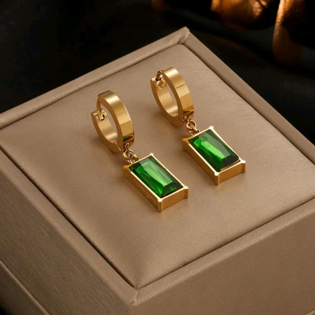 Square Green Crystal Zircon Earrings / Stainless Steel.