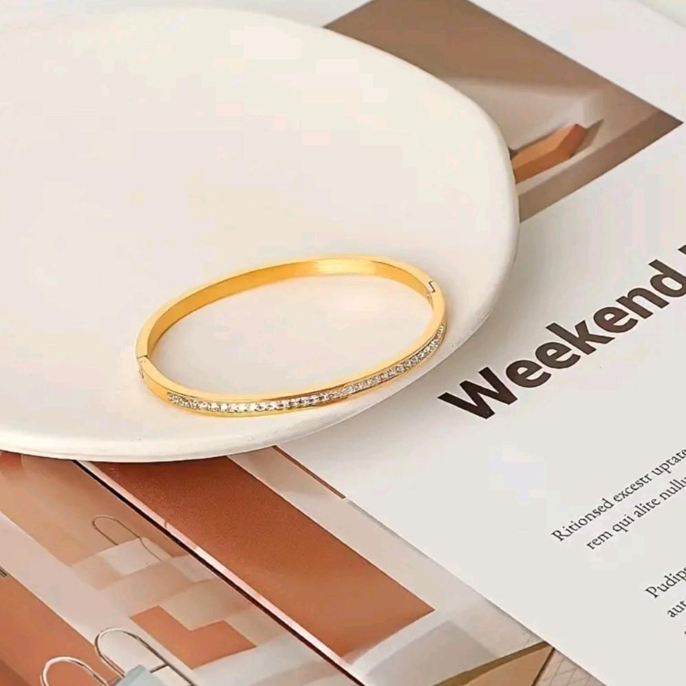 Mel Crystal Bangle.