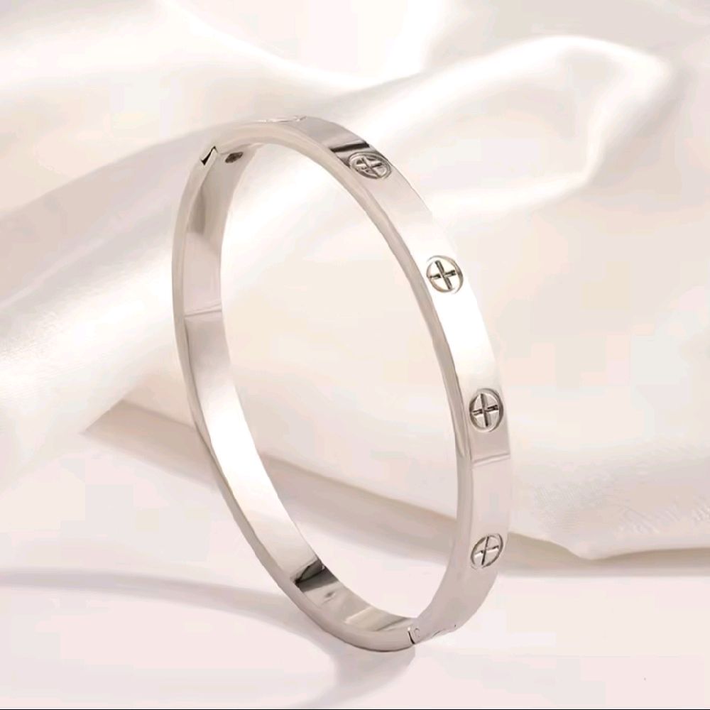 Cross Design Bangle - Ladies Fashion Gold and Silver Colour Bracelet for Women's Wear