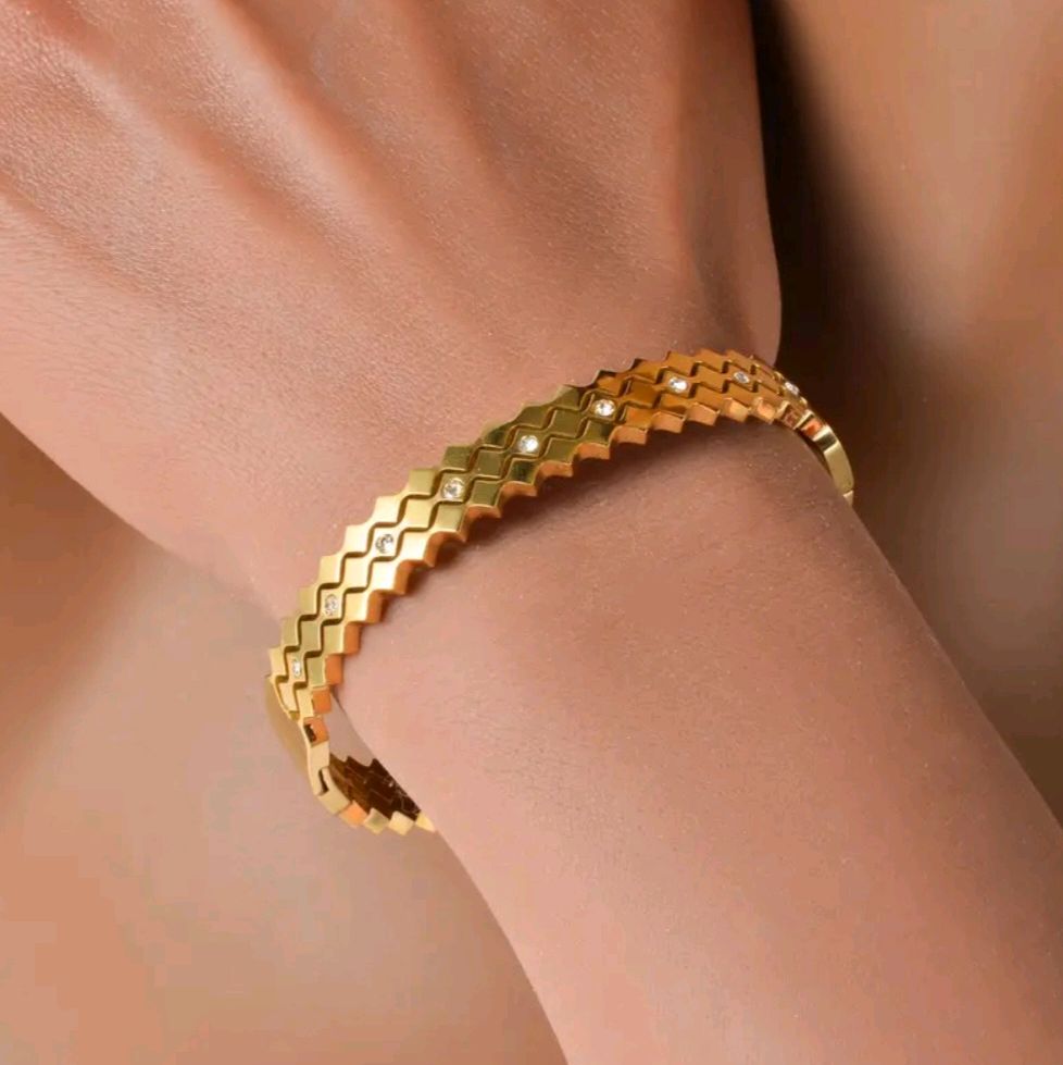 Vintage-Inspired Geometric Cuff Bracelet With Sparkling Cubic Zirconia Stones in Gold Finish