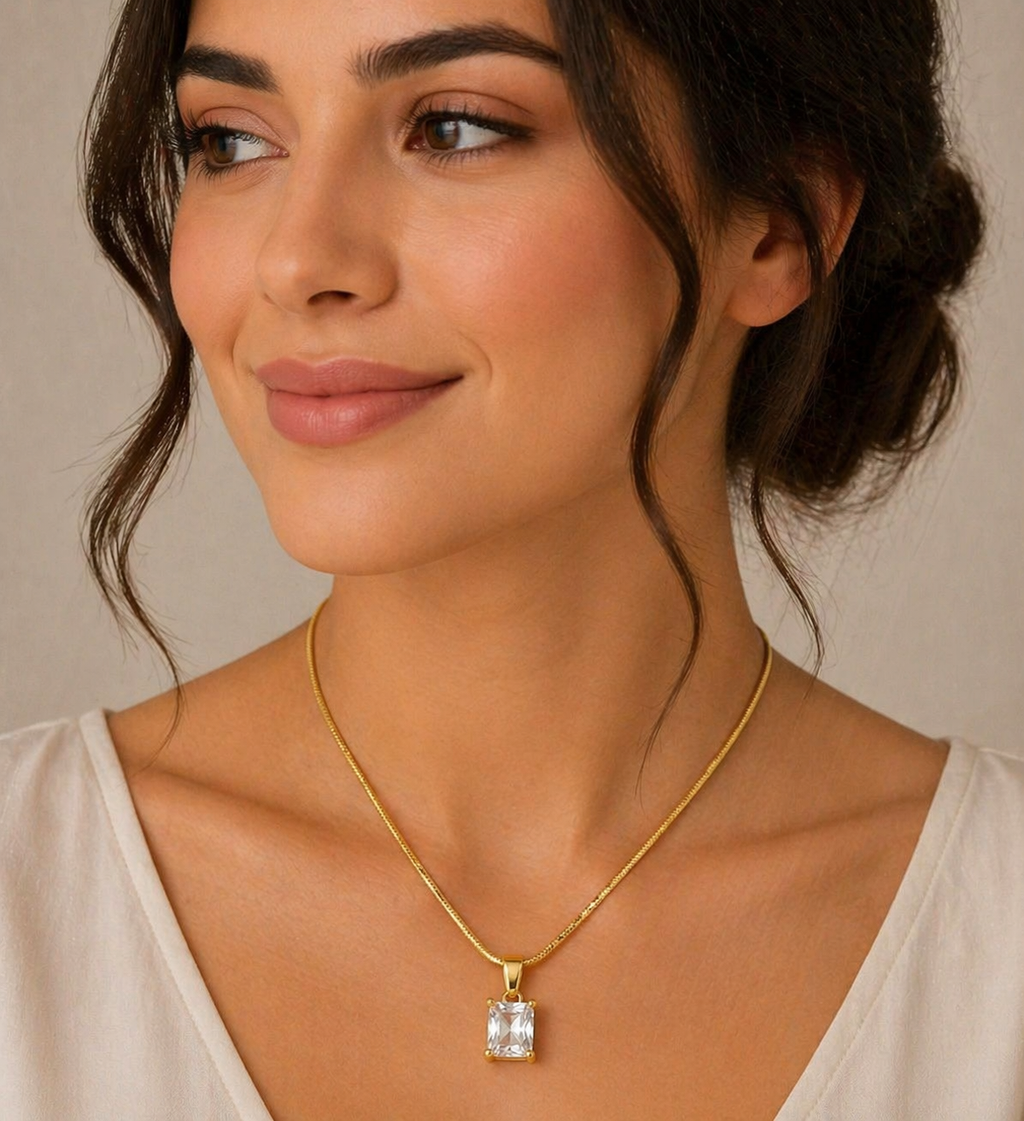 Snake Chain Green & White Zircon Crystal  Necklace.