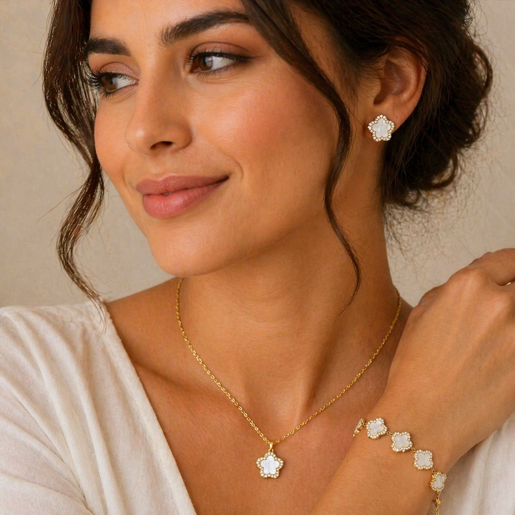 Flower Jewellery set / Ear Stud / Necklace/ Bracelet.