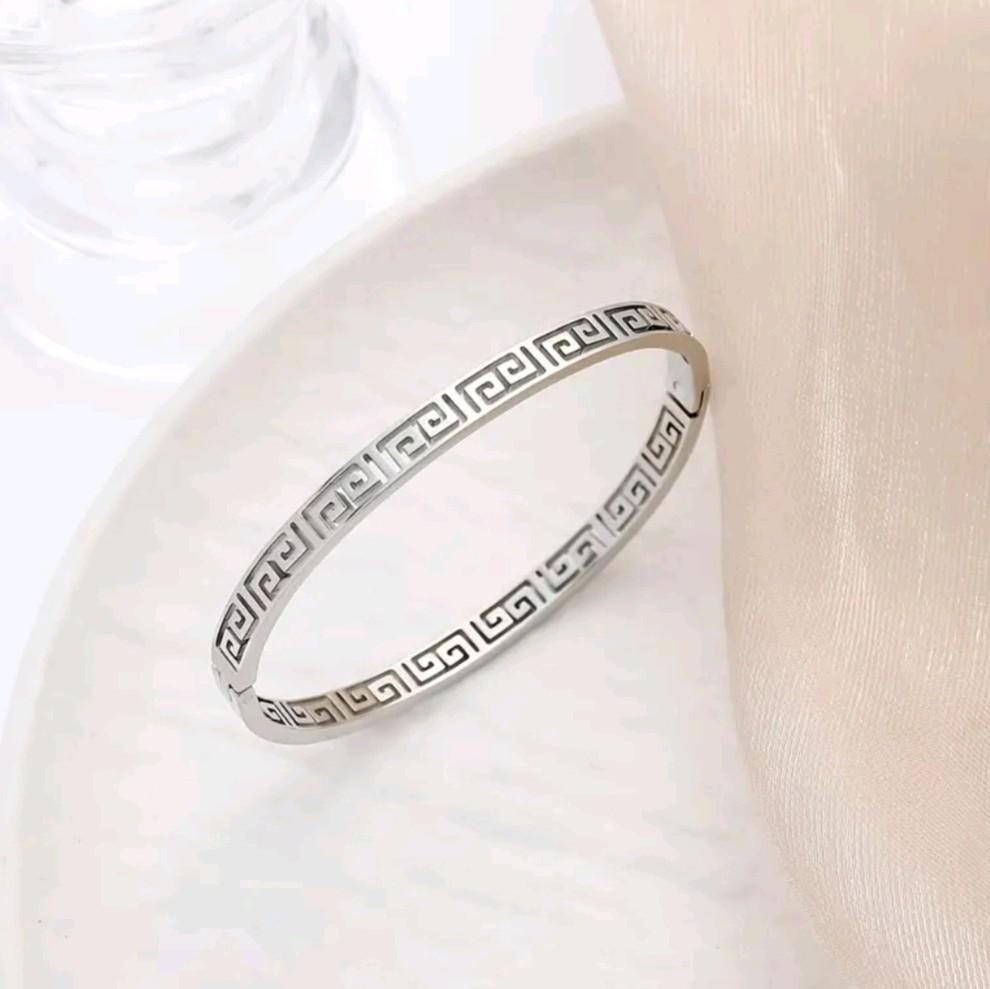 Greek Style Bangle for women