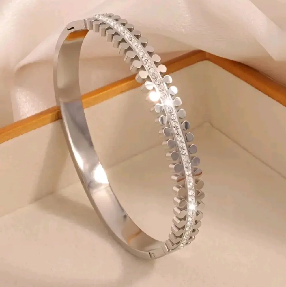 Silver Crystal Bangle