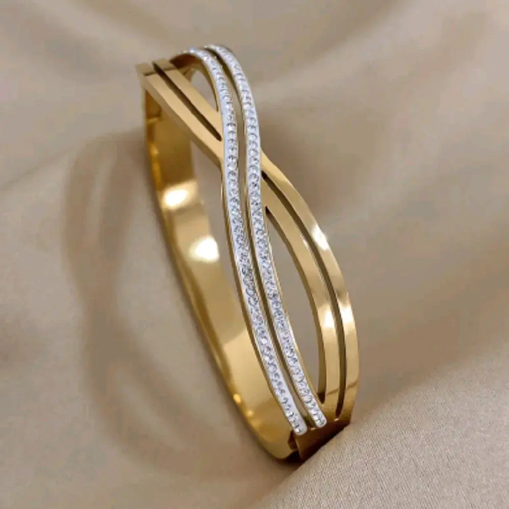Gold Twisted Sparkle Bangle