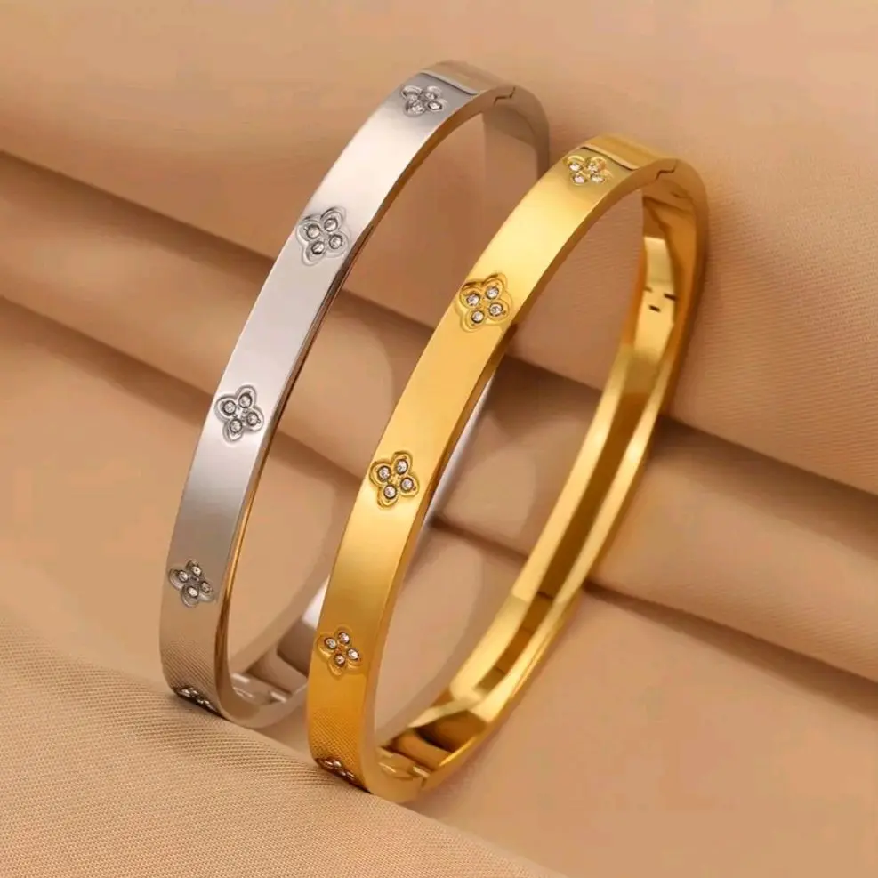 Gold & Silver Clover Bangle