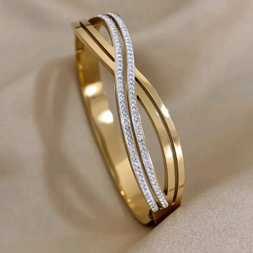 Gold Twisted Sparkle Bangle