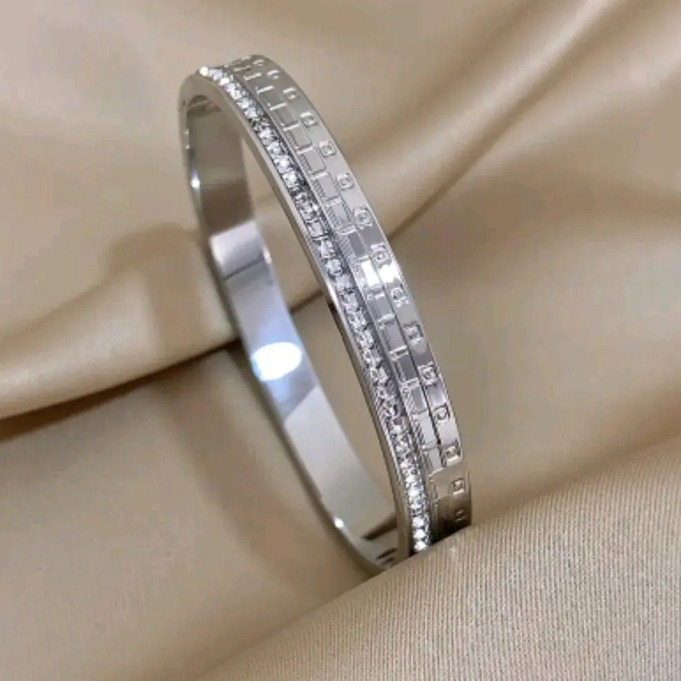 Luxury Gold & Silver crystal bangle