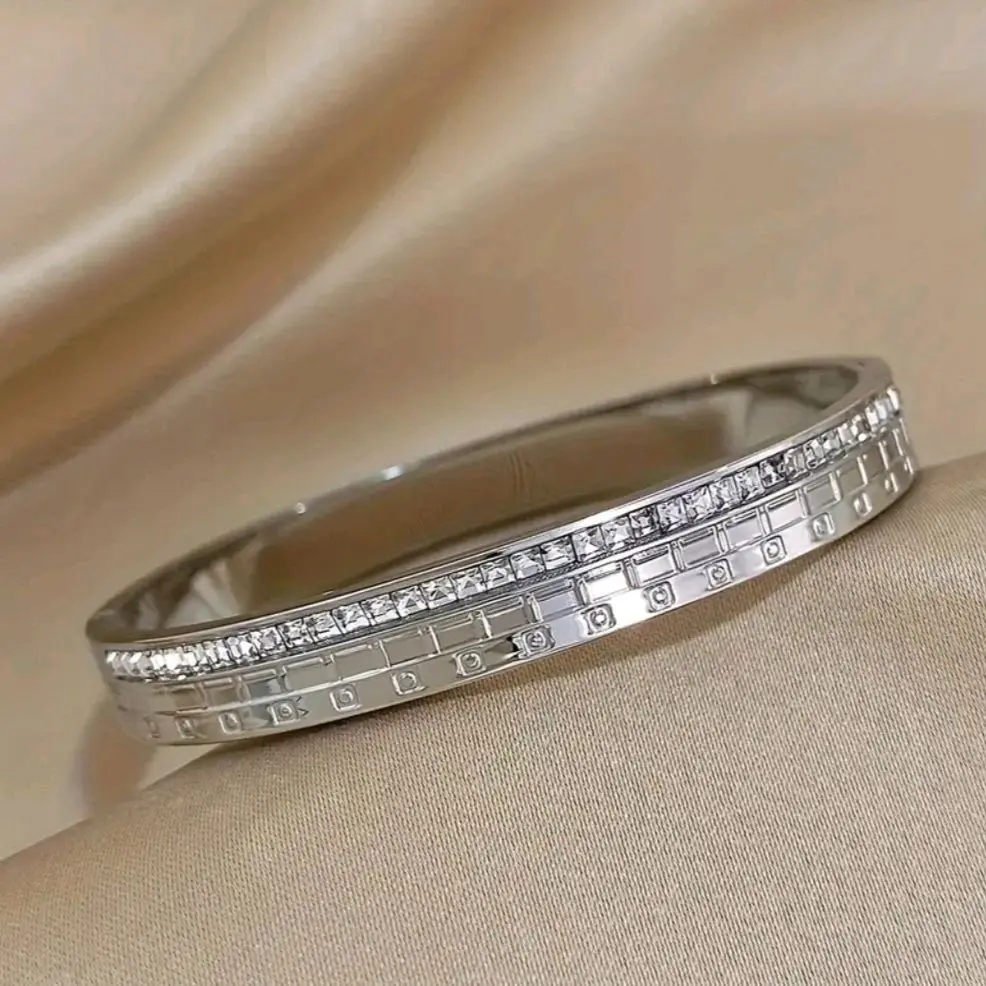 Luxury Gold & Silver crystal bangle