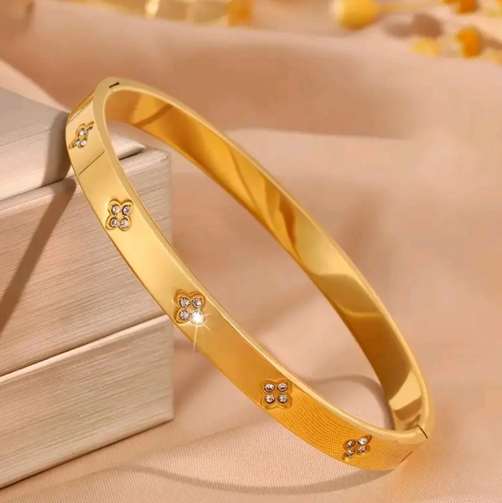Gold & Silver Clover Bangle