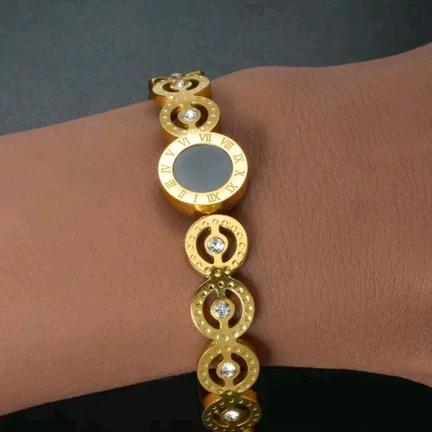 Beautiful Bangle - Women's Fashion Accessory