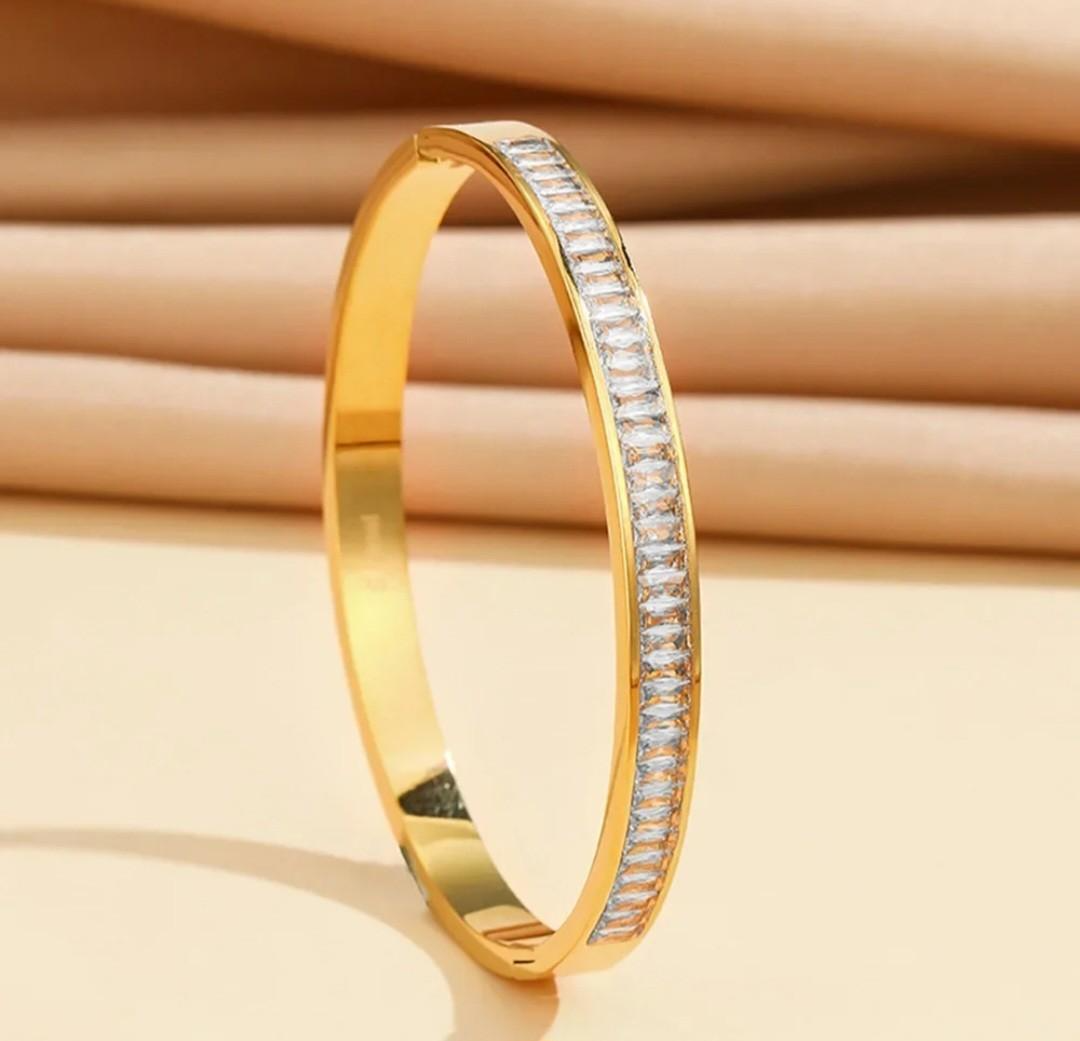 Square Crystal Zircon Gold Bangle