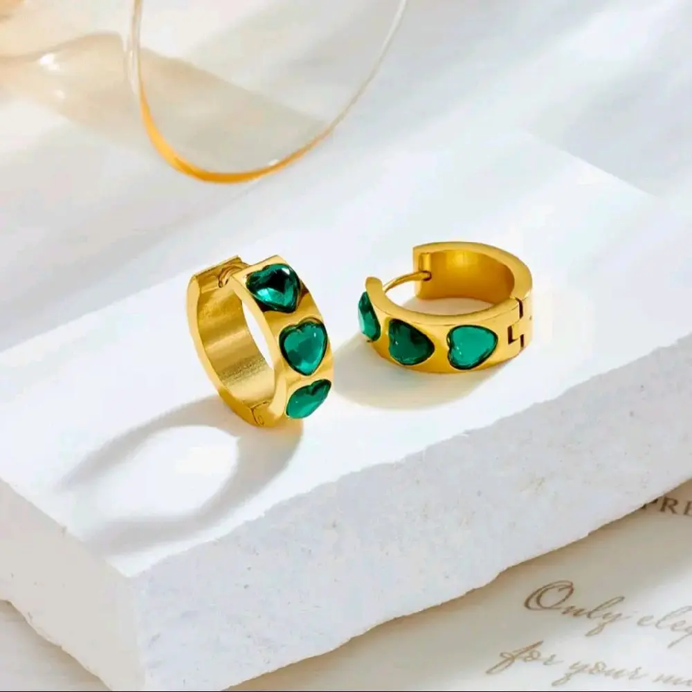 Heart Green Zircon Huggie Hoop Earrings