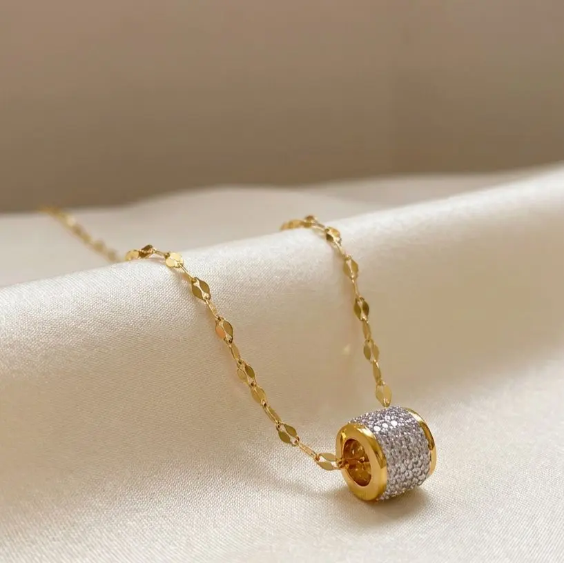 Sparkling Square Pendant Necklace